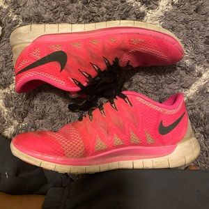 WOMENS NIKE FREE RUN 5.0 RUNNING SHOES